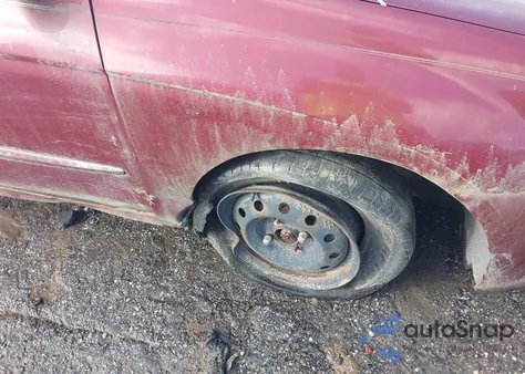 2005 Kia Spectra Ex/Lx/Sx из США, поврежденный, VIN KNAFE121255152957